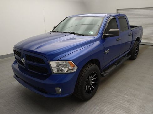 Used 2017 RAM 1500 Express AWD/4WD image 2