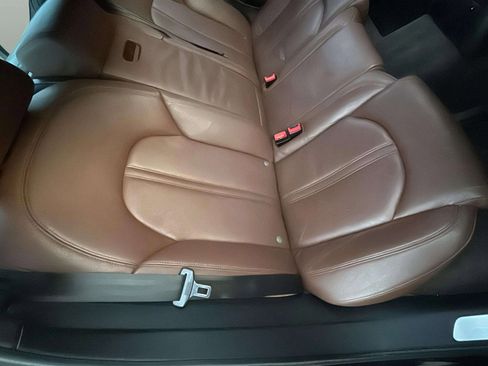 Used 2011 Audi A8 4.2 image 38