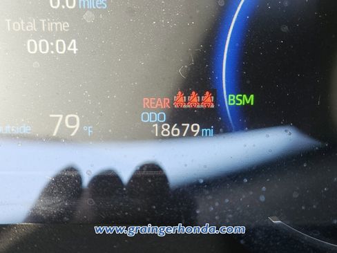 Used 2024 Toyota RAV4 XLE Premium image 22