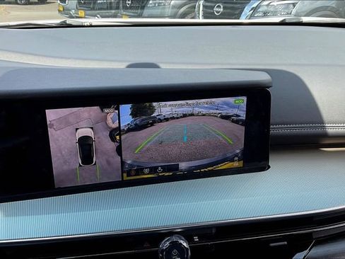 Used 2025 Nissan Murano Platinum w/ Cargo Package image 19