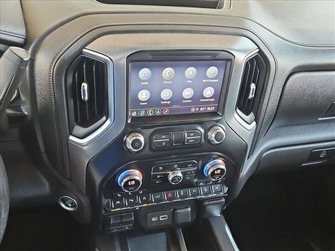 Used 2021 GMC Sierra 1500 Denali w/ Denali Ultimate Package AWD/4WD image 15