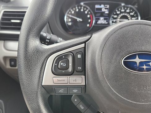 Used 2018 Subaru Forester 2.5i Premium AWD/4WD image 31
