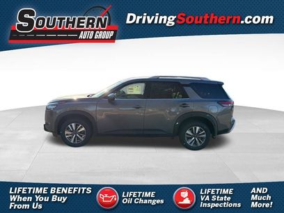 New 2025 Nissan Pathfinder SL