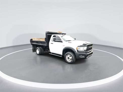 Used 2022 RAM 3500 Tradesman image 2