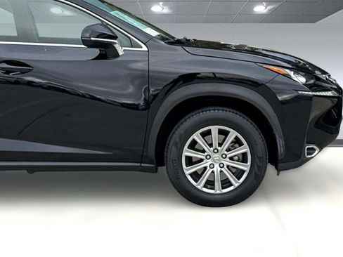 Used 2017 Lexus NX 200t FWD image 34