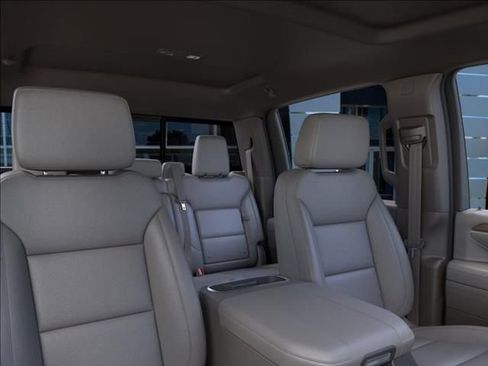 New 2026 GMC Sierra 2500 SLT image 24