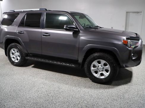 Used 2023 Toyota 4Runner SR5 Premium w/ Moonroof Package image 6