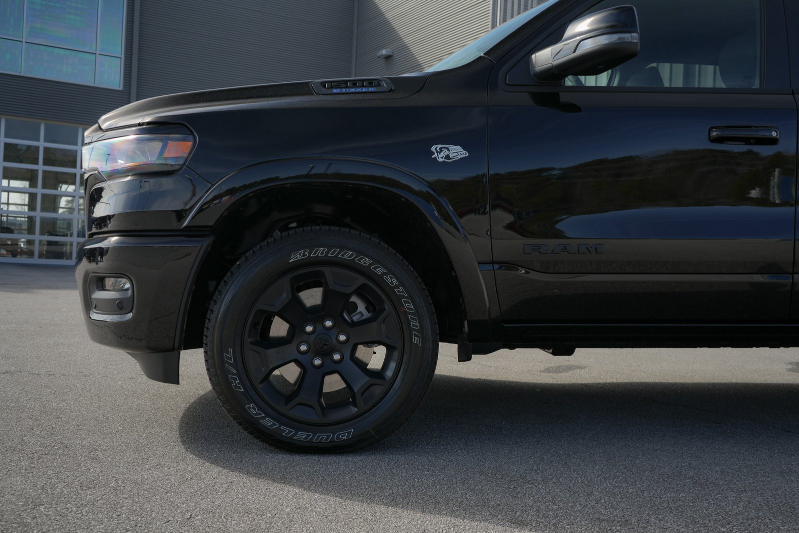 New 2026 RAM 1500 Big Horn AWD/4WD image 4