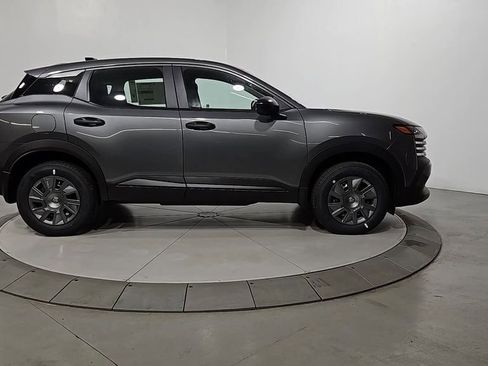 New 2026 Nissan Kicks S image 7