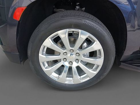 Used 2023 Chevrolet Tahoe LS AWD/4WD image 15