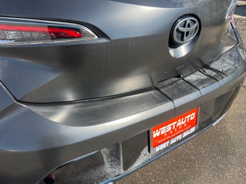 Used 2019 Toyota Corolla XSE image 26