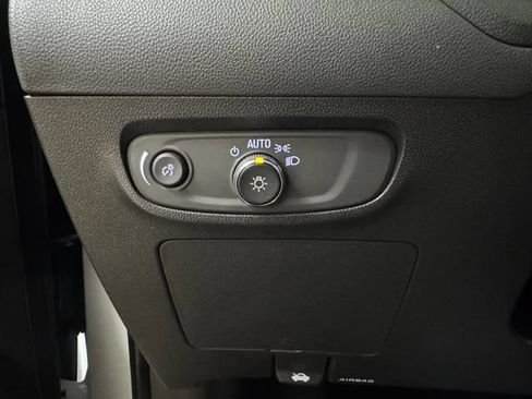 Used 2025 Buick Encore GX Preferred FWD image 10