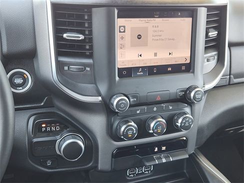 Used 2024 RAM 1500 Big Horn image 16