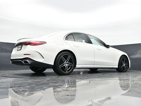 Used 2025 Mercedes-Benz E 450 4MATIC Sedan image 39