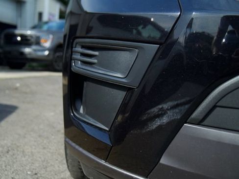 Certified 2024 Ford Expedition XLT AWD/4WD image 9