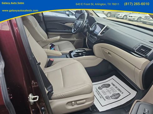 Used 2016 Honda Pilot Touring image 6