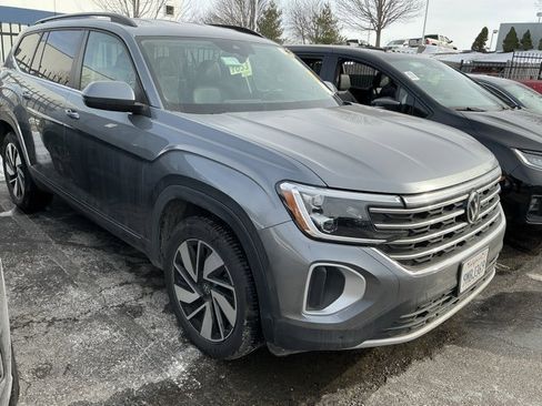 Used 2024 Volkswagen Atlas SE image 5