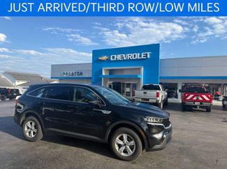 Used 2023 Kia Sorento LX AWD/4WD video 1