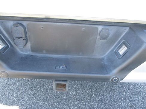 Used 2019 Ford F150 XLT w/ Equipment Group 302A Luxury image 5