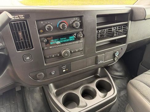 Used 2025 Chevrolet Express 2500 w/ Driver Convenience Package image 11
