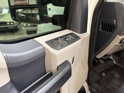 Used 2022 Ford F350 XL w/ Power Equipment Group AWD/4WD image 30