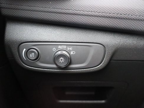 Used 2024 Chevrolet TrailBlazer LT image 15