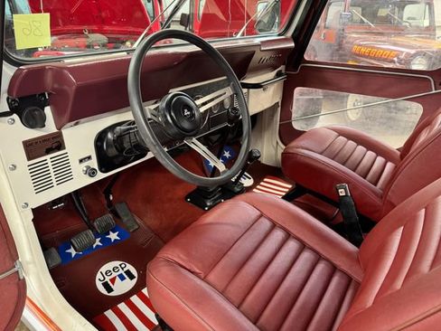 Used 1986 Jeep CJ 7 image 6