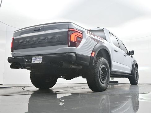 Used 2025 Ford F150 Raptor AWD/4WD image 31