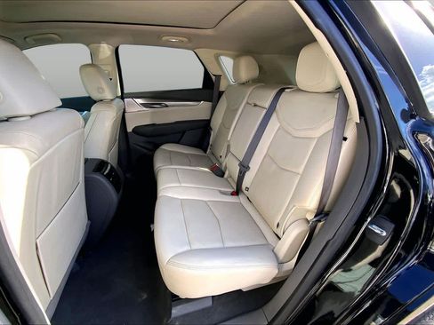 Used 2023 Cadillac XT5 Premium Luxury FWD image 21