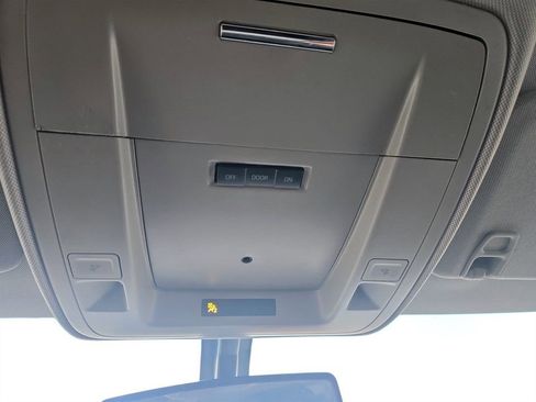 Used 2017 Chevrolet Silverado 1500 LT image 20