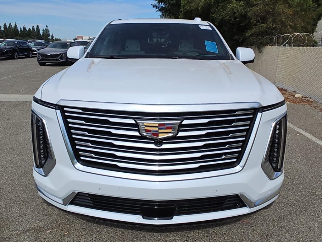 Used 2026 Cadillac Escalade ESV Platinum Luxury w/ LPO, Floor Liner Package AWD/4WD image 5