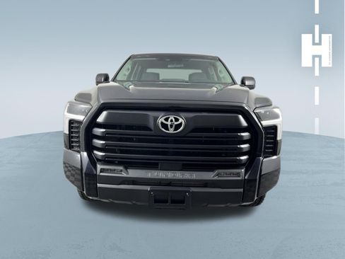 Used 2023 Toyota Tundra SR5 w/ SR5 Premium Package AWD/4WD image 3
