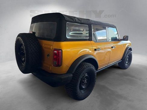 Certified 2022 Ford Bronco Black Diamond AWD/4WD image 3