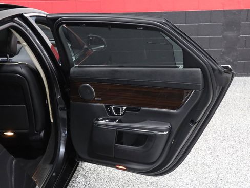 Used 2014 Jaguar XJ L Portfolio image 45