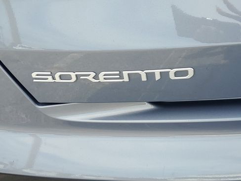 Used 2023 Kia Sorento SX FWD image 6