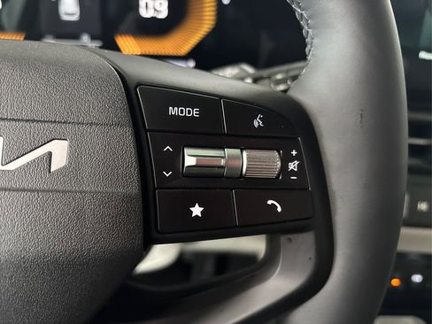 New 2026 Kia Sportage EX image 27