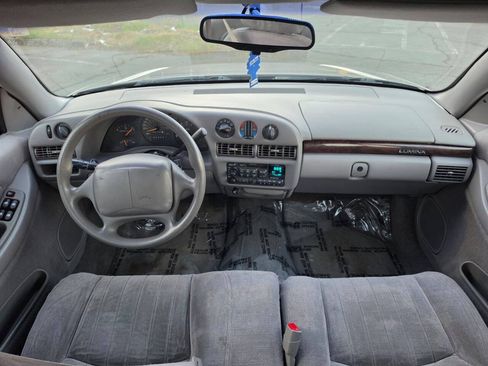 Used 1996 Chevrolet Lumina LS FWD image 10