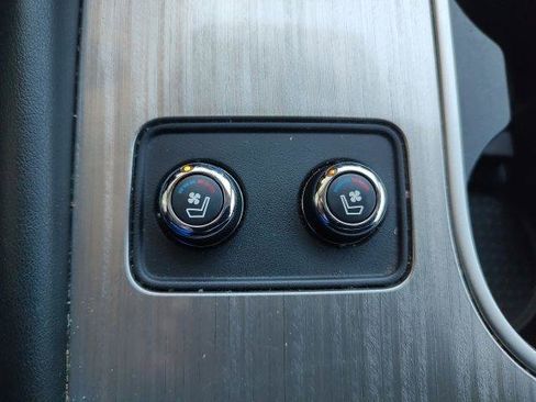 Used 2018 Nissan Murano Platinum image 12