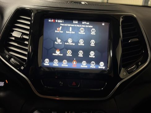 Used 2020 Jeep Cherokee Limited image 20