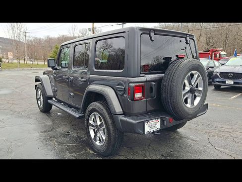 Used 2023 Jeep Wrangler Sahara w/ Dual Top Group image 5
