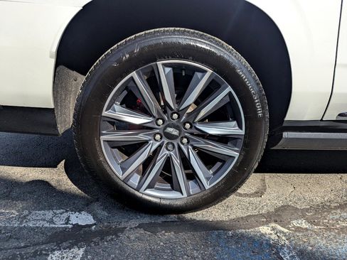 Used 2022 Cadillac Escalade ESV Sport Platinum image 62