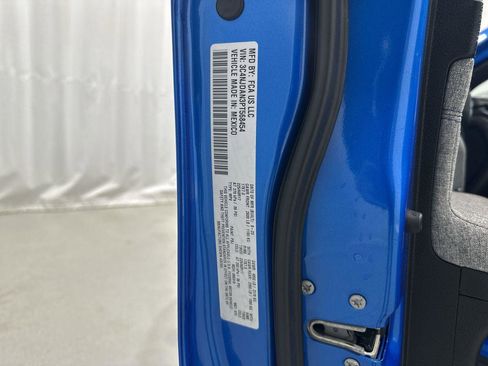 Used 2023 Jeep Compass Sport image 33