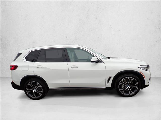 Used 2021 BMW X5 xDrive40i w/ Premium Package AWD/4WD image 5