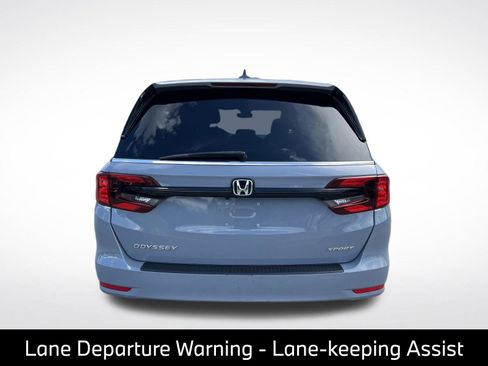 Used 2024 Honda Odyssey Sport image 7