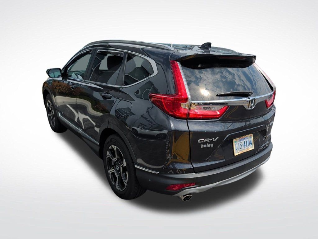 Used 2018 Honda CR-V Touring image 4