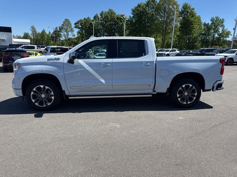New 2026 Chevrolet Silverado 1500 High Country AWD/4WD image 2