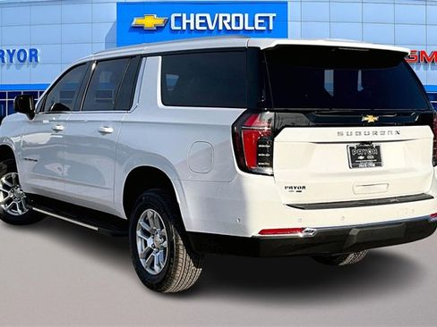 New 2026 Chevrolet Suburban LS image 3