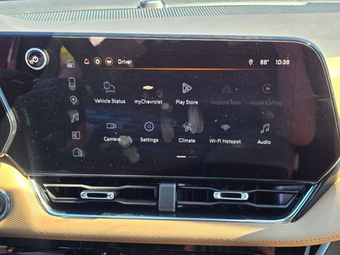 Used 2026 Chevrolet Equinox ACTIV w/ Convenience Package III FWD image 16