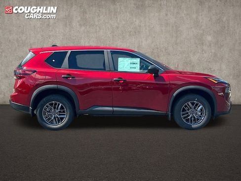 New 2026 Nissan Rogue S image 3