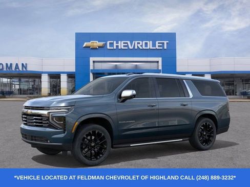 New 2026 Chevrolet Suburban Premier image 2